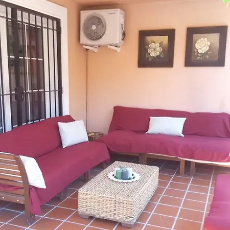 Calle Antonio Moya Fernandez 托雷莫利诺斯