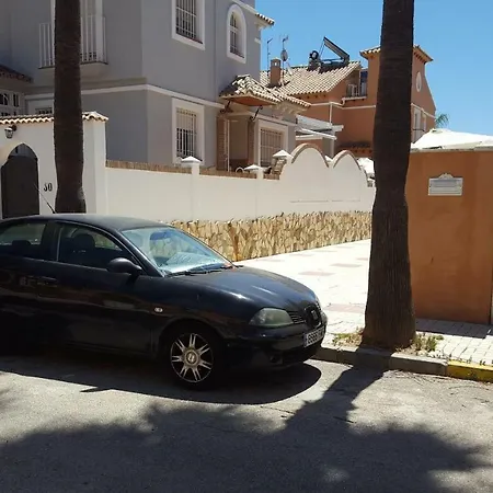 Calle Antonio Moya Fernandez 托雷莫利诺斯